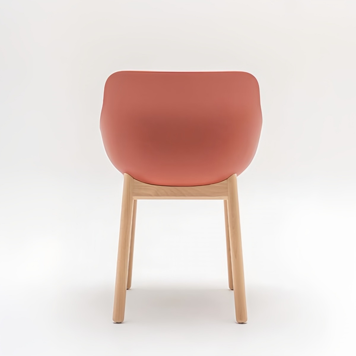 Chaise_réunion_baquet_piètement_bois_rouge