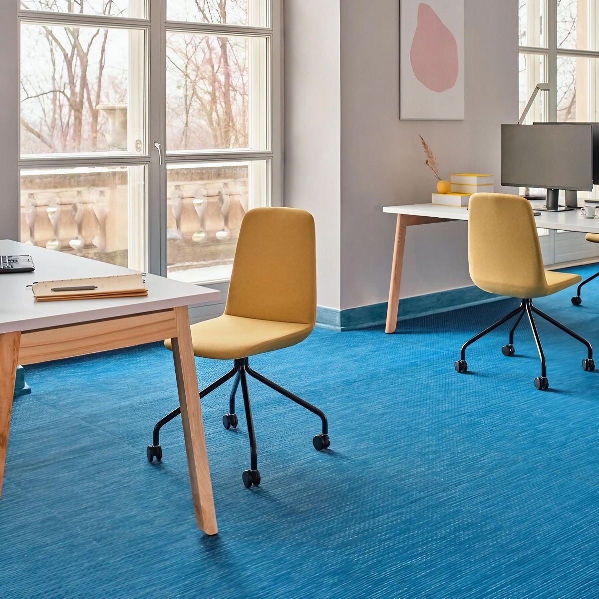 Bureau_individuel_style_scandinave_piètement_bois