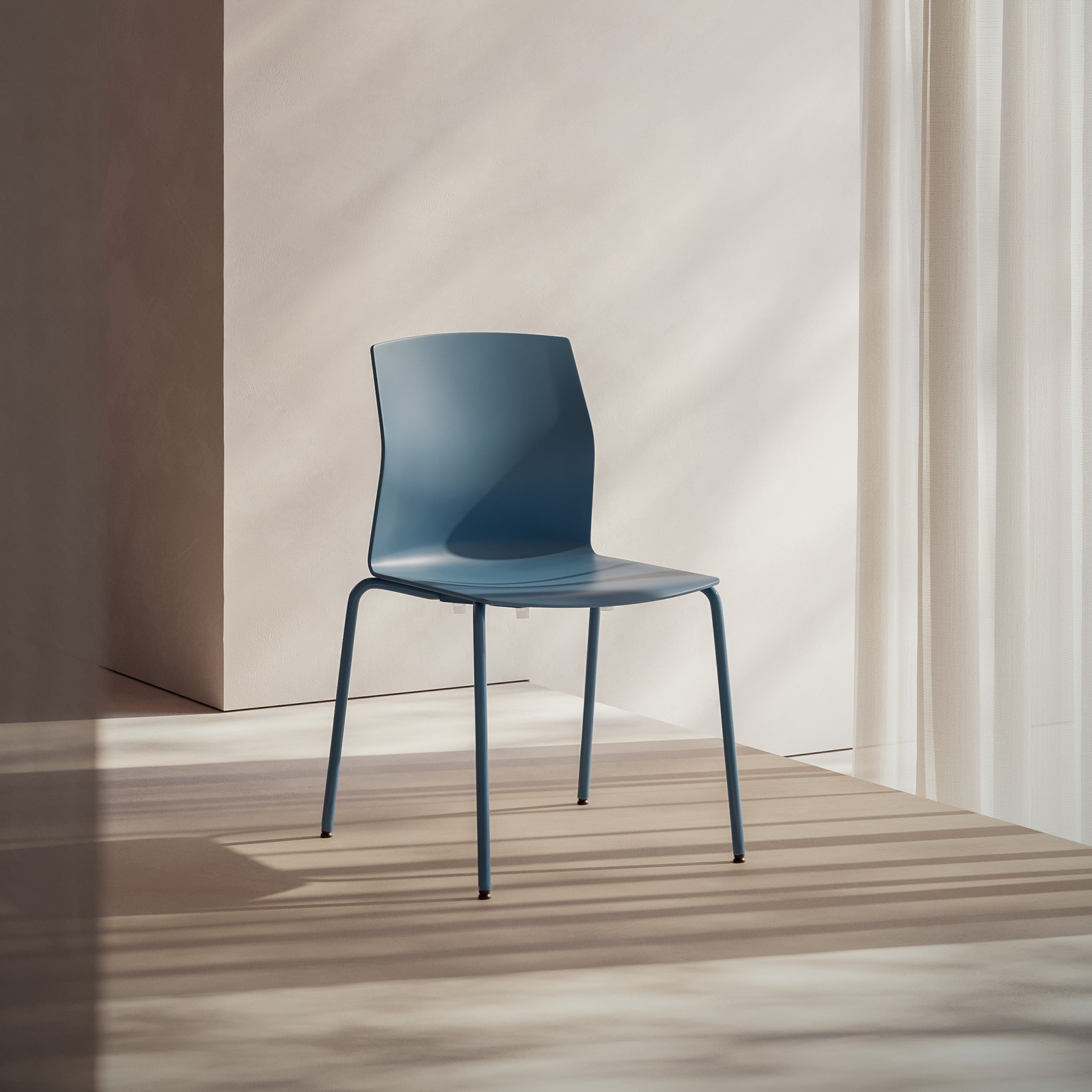 Chaise d\'accueil ou de réunion empilable, design et pas cher