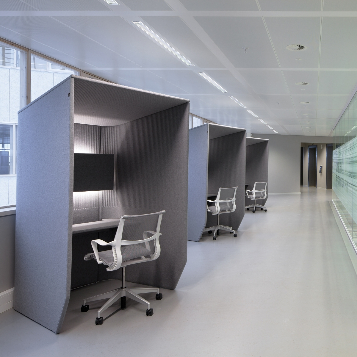 Alcôve_acoustique_autoportante_open_space