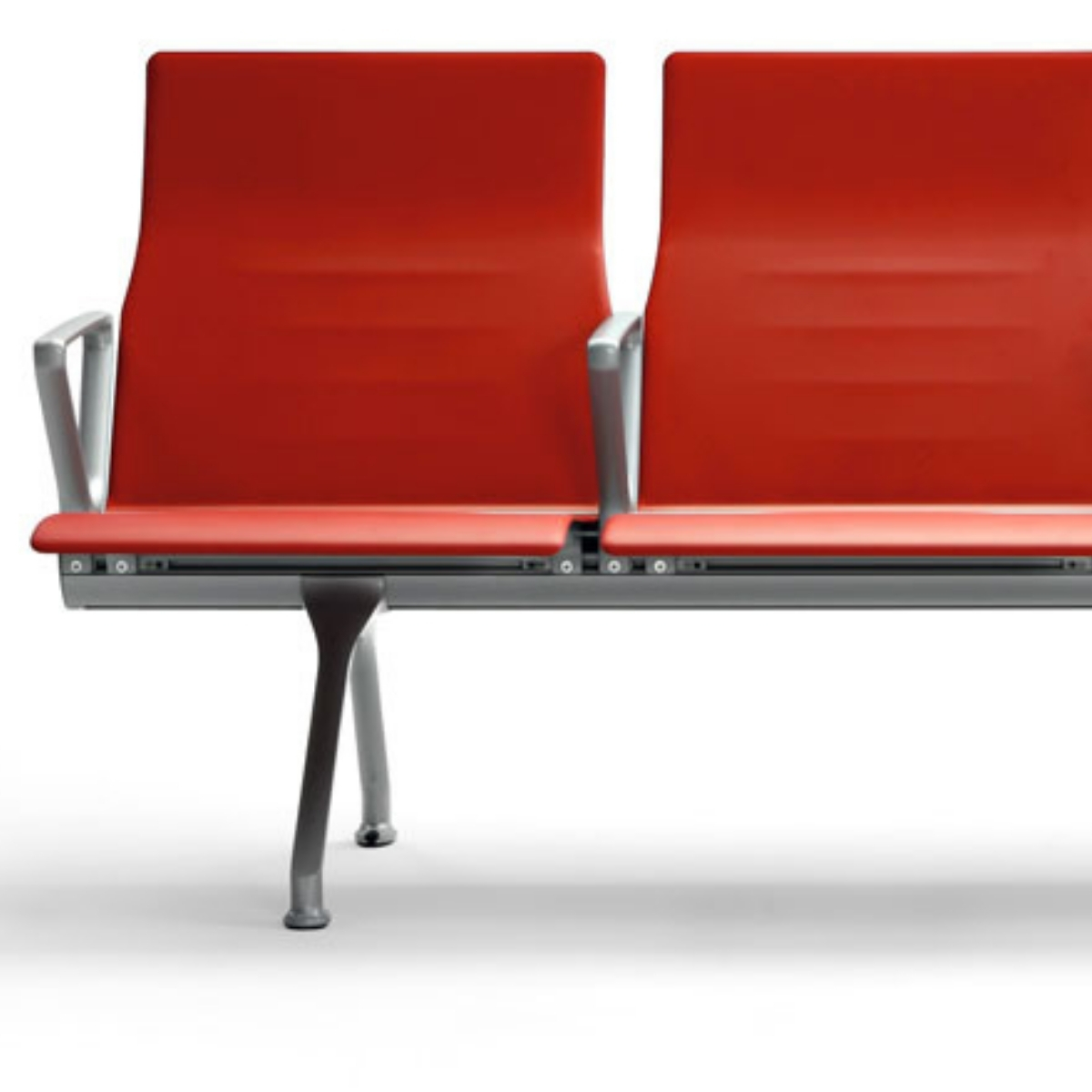 Chaises_poutre_métal_durable