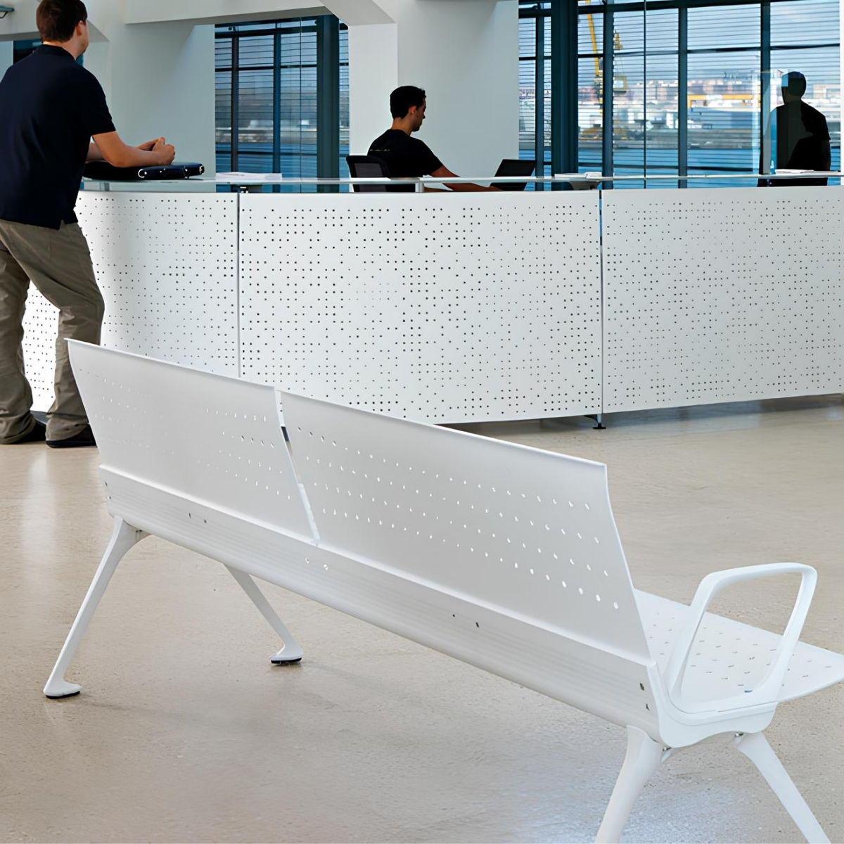 Chaises_poutre_métallique_fixes_banc_acier