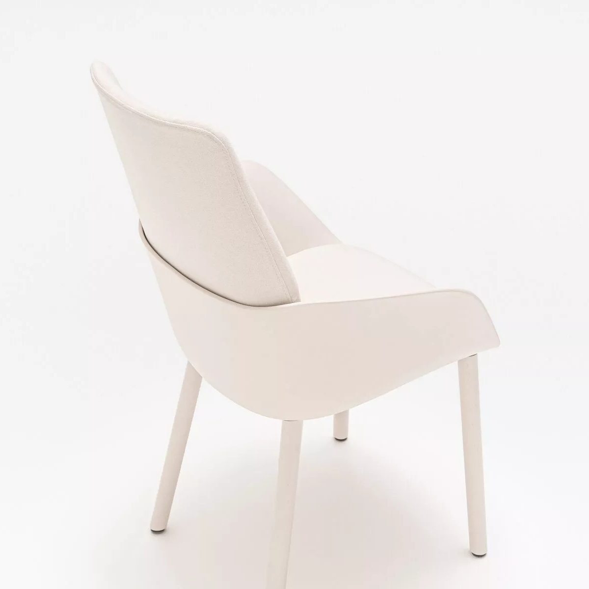 Chaise_polyvalente_pieds_bois_réunion
