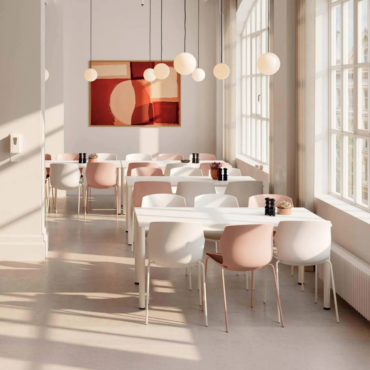Chaise_réunion_solide_cafétéria_entreprise
