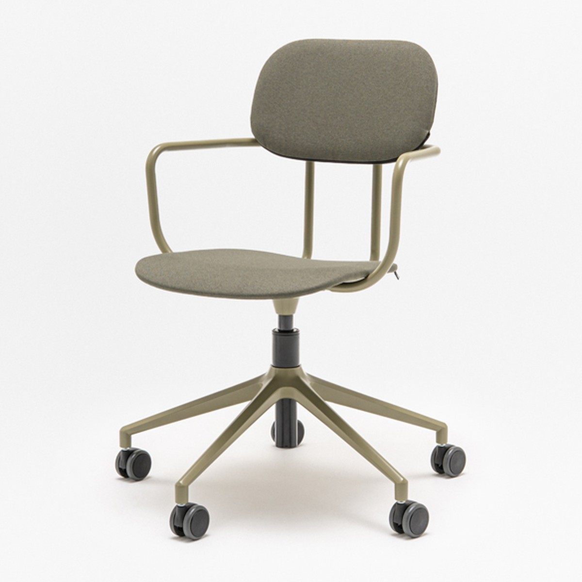 Chaise de réunion réglable New School tapissée kaki avec accoudoirs, vue de face