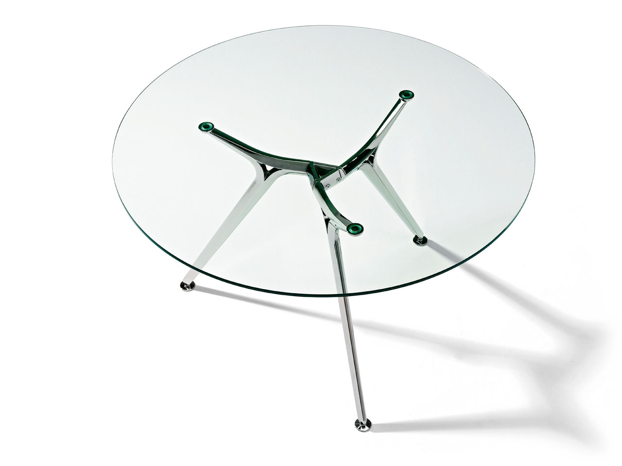 Table ronde en verre avec piétement en aluminium