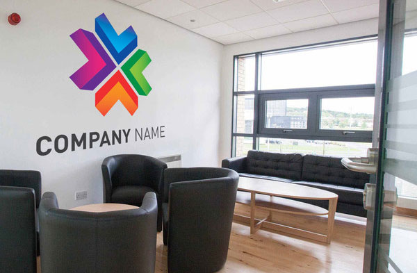 Logo mural entreprise personnalisé