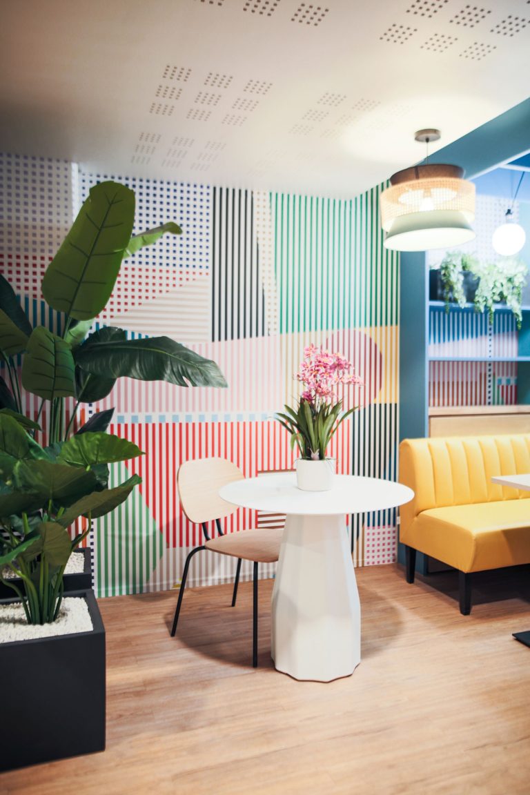 r aldo paredes cafeteria iliad bd 4 768x1152