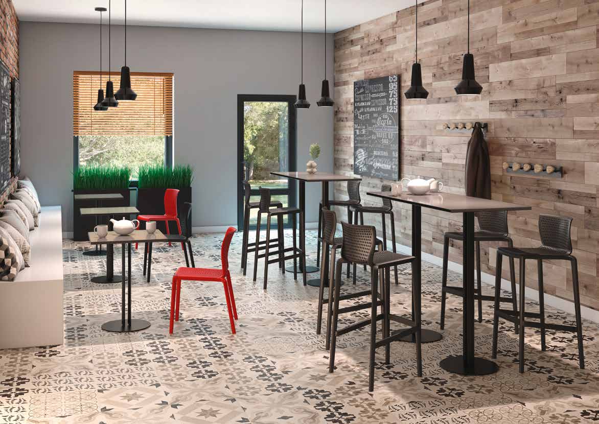 table de cafeteria ambiance