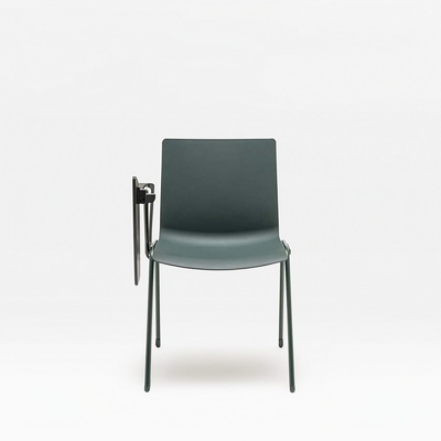 Chaise_formation_empilable_tablette_écritoire_droite