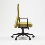 Fauteuil_direction_tissu_coloré_rembourré