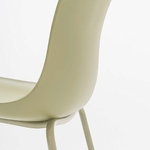 Chaise_réunion_design_minimaliste_plastique