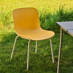 Chaise_réunion_design_minimaliste_polyvalente