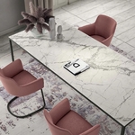Bureau_direction_ceramique_motif_marbre