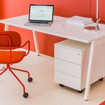 Bureau_individuel_piètement_tréteau_métallique