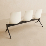 Chaises_sur_poutre_multicolore_3_places