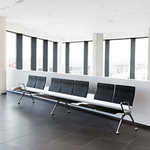 Chaises_poutre_plastique_fixes_accueil