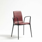 Chaise de réunion Gorka tapissée rouge avec accoudoirs et pieds noirs