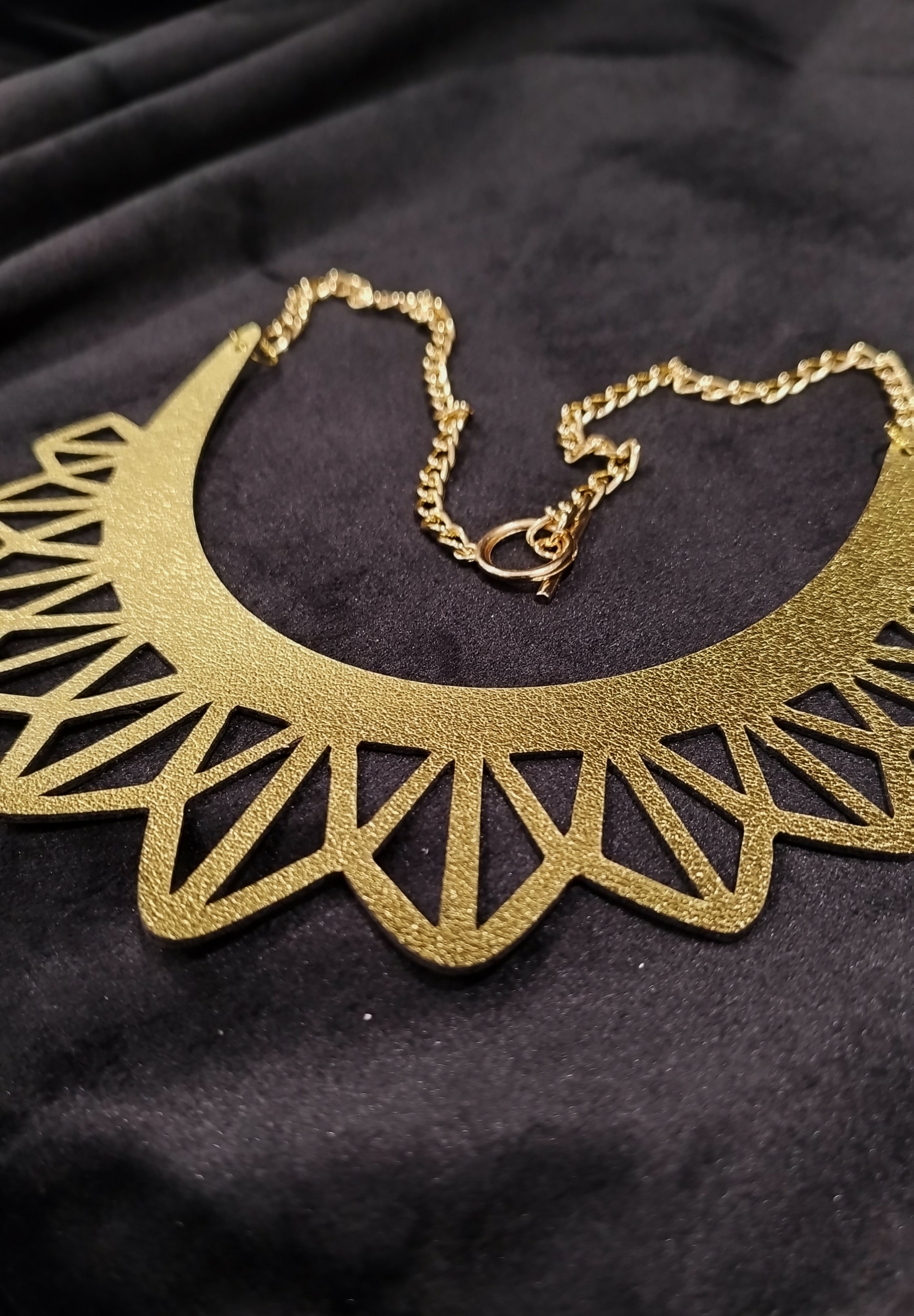 Moonbeam Atelier parure Amazonia collier close up
