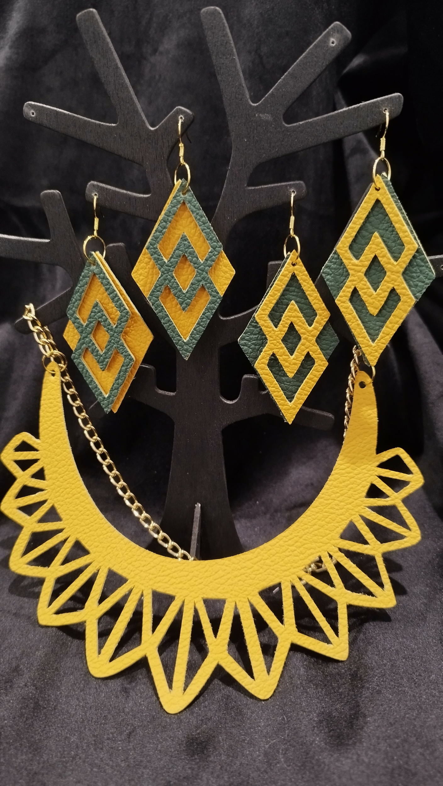 Moonbeam Atelier parure Amazonia jaune