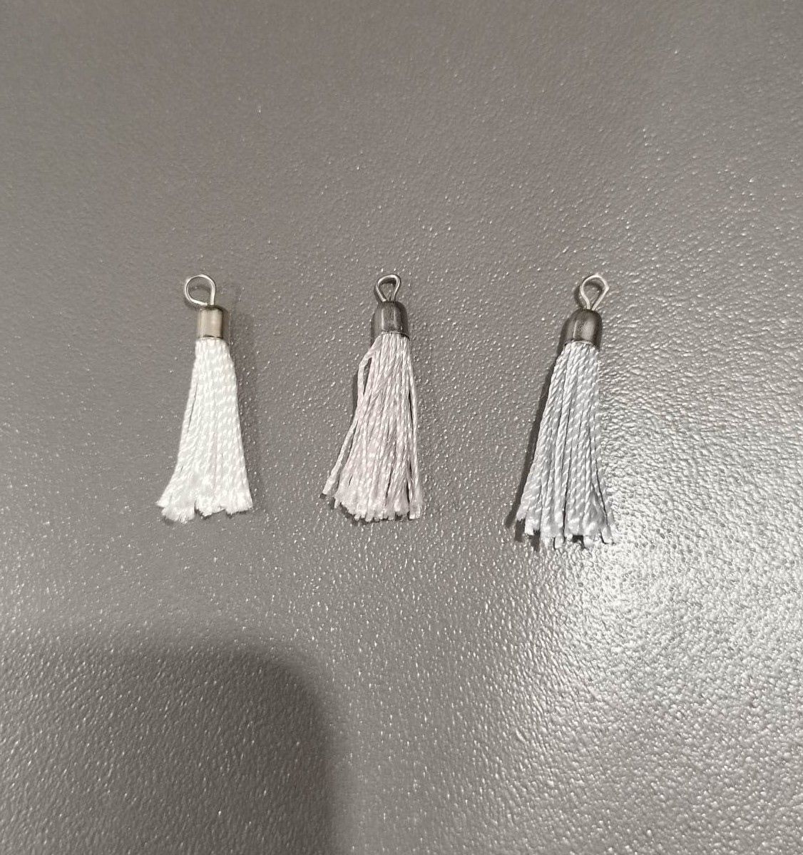 Pompom franges blancs
