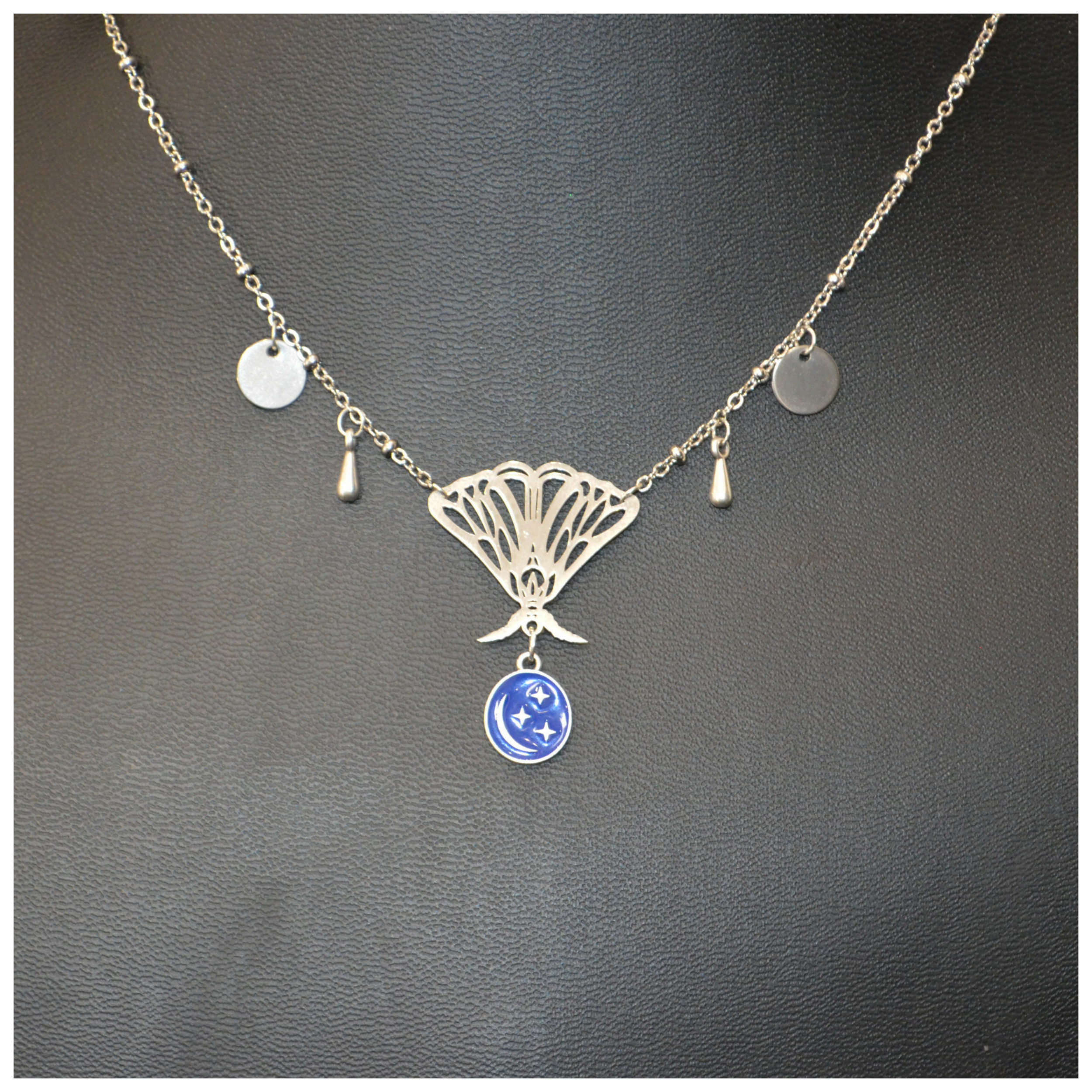 Moonbeam Atelier collier mothnmoon