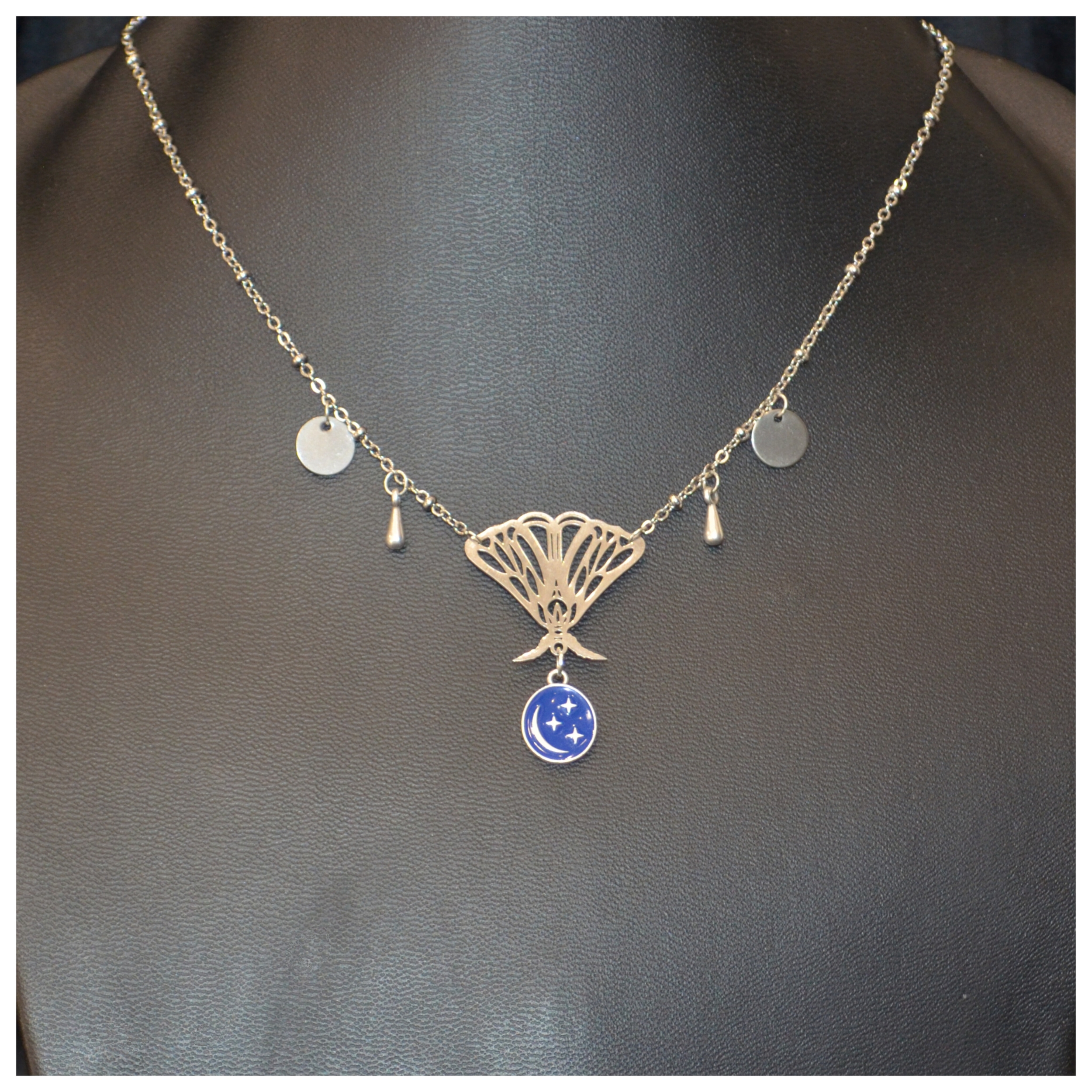 Moonbeam Atelier collier mothnmoon