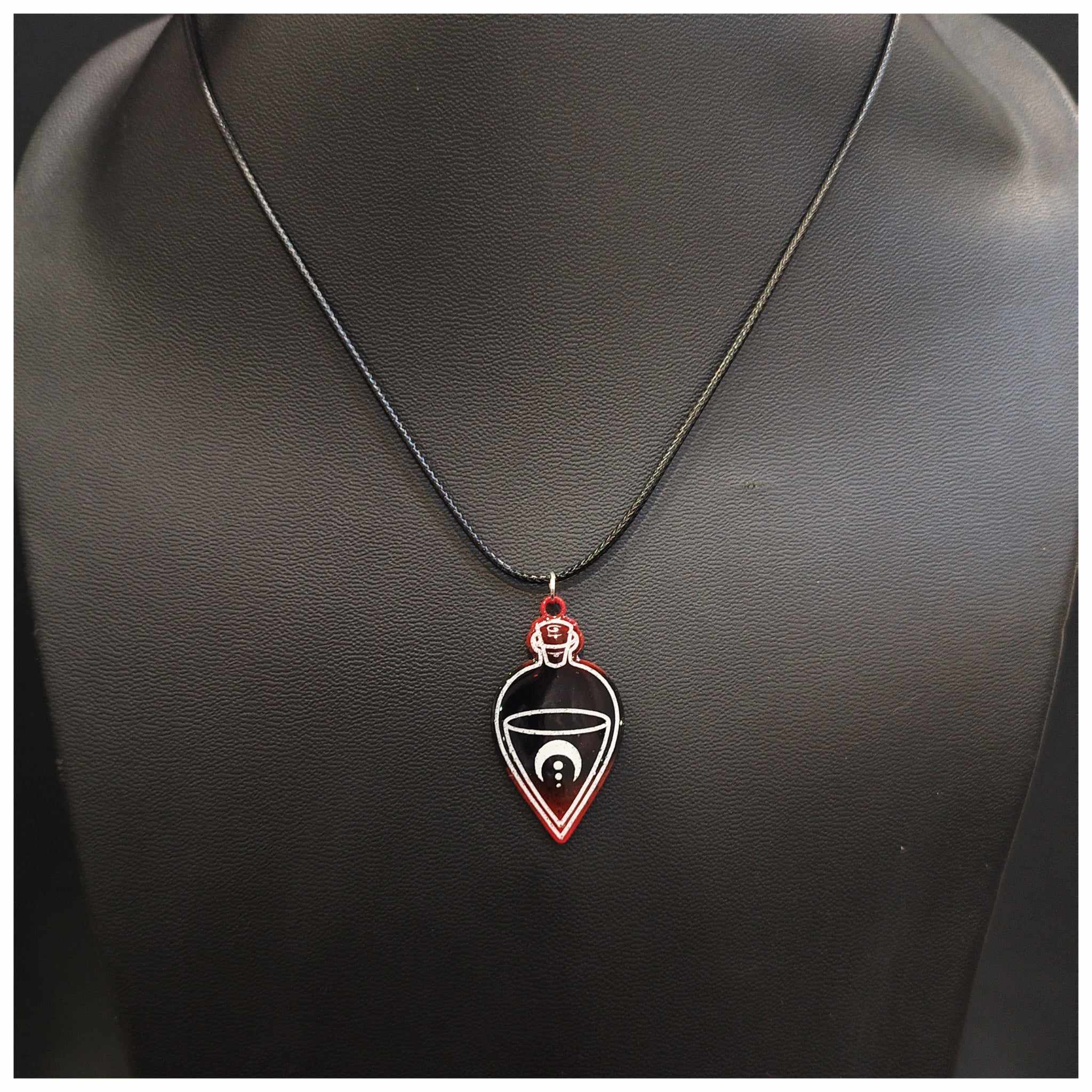 Moonbeam Atelier Collier Potion de Lune