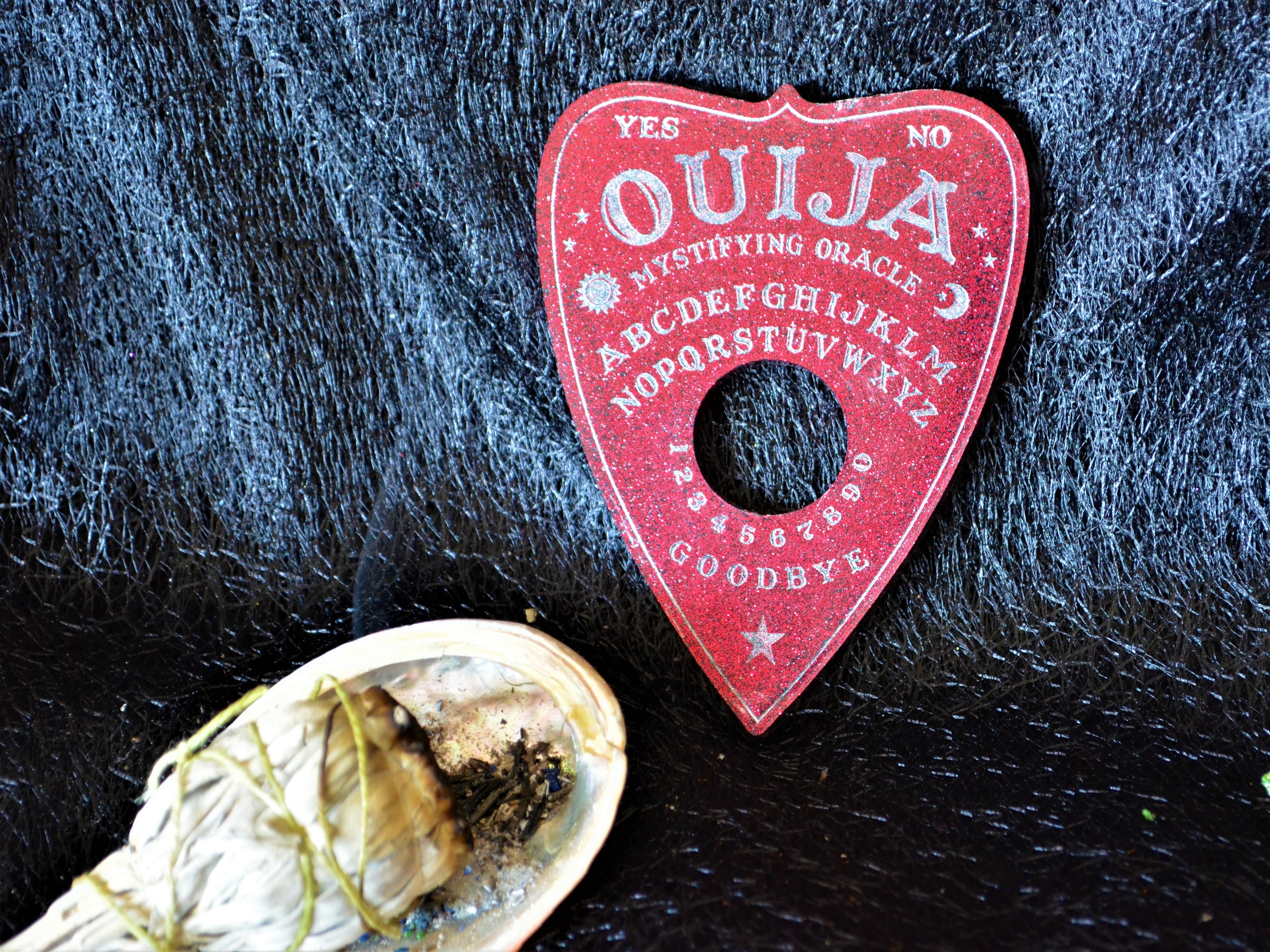Moonbeam Atelier Ouija