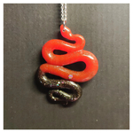 Moonbeam Atelier résine pendentif serpent