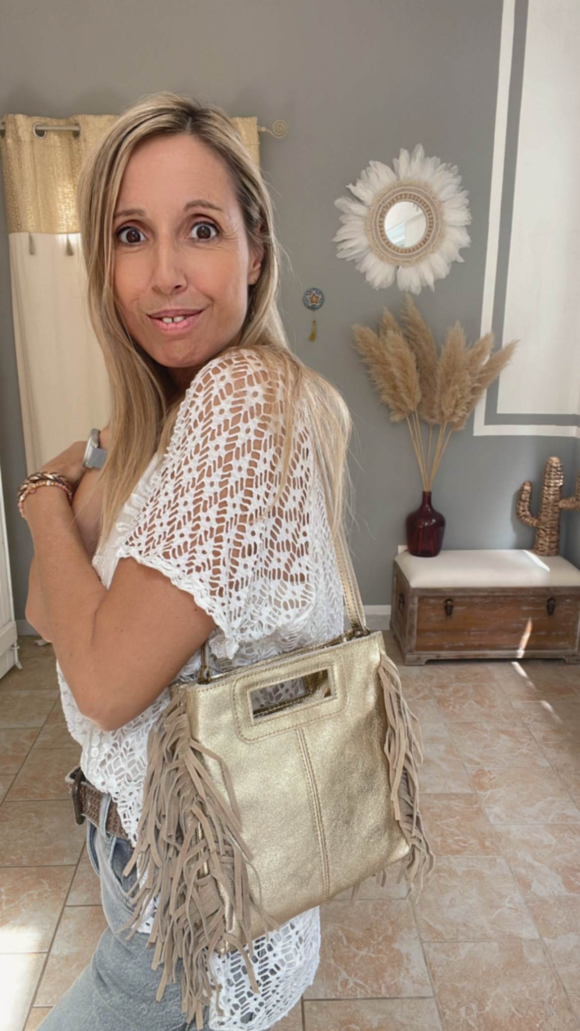 Sac cuir doré irisé avec franges (4) - Copie