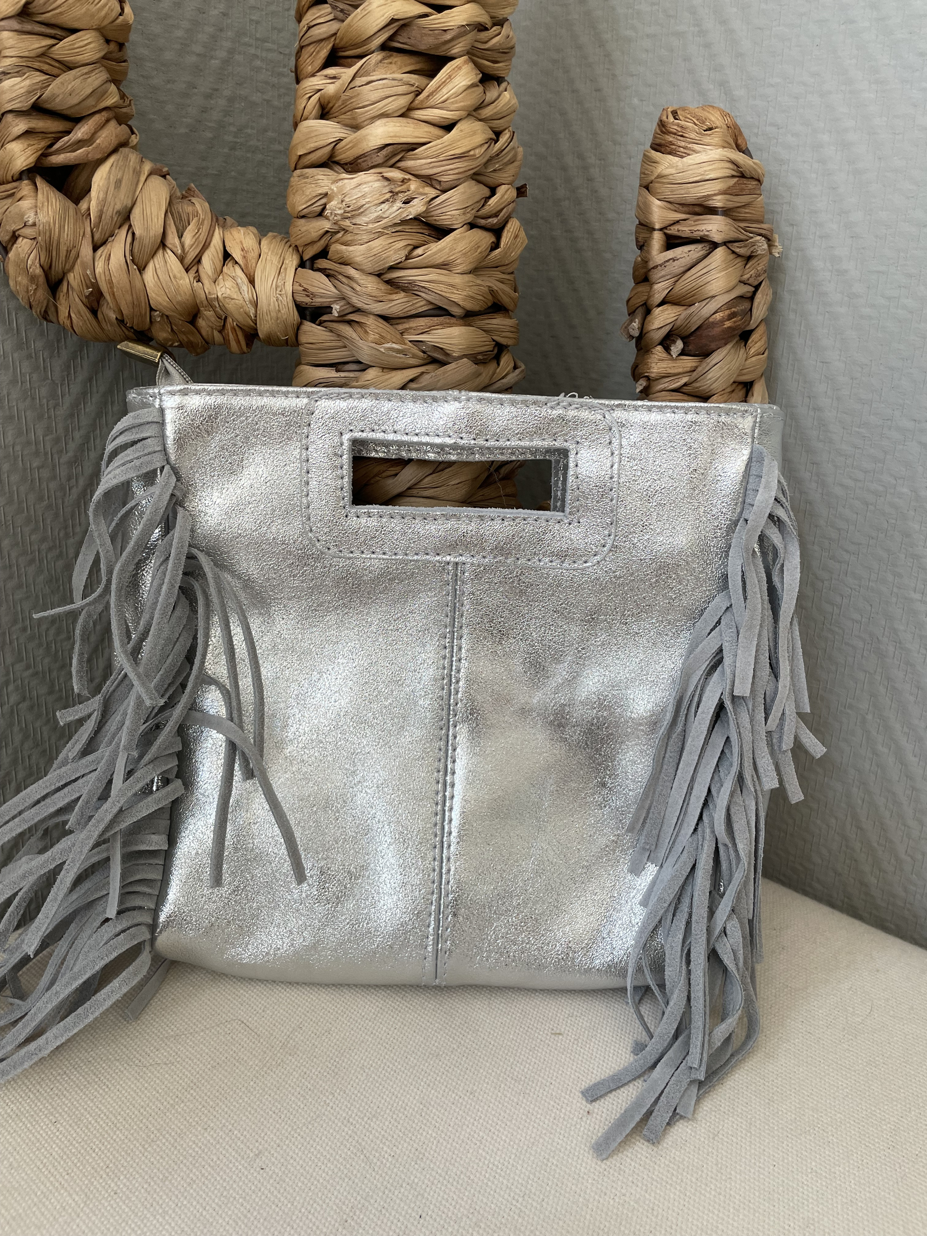 Sac cuir gris argenté irisé avec franges (10)