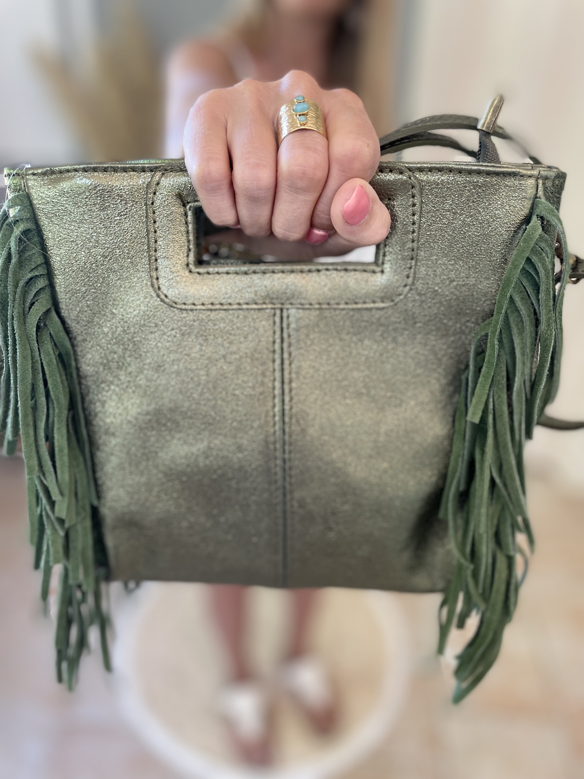 Sac cuir irisé et franges bohème (4)