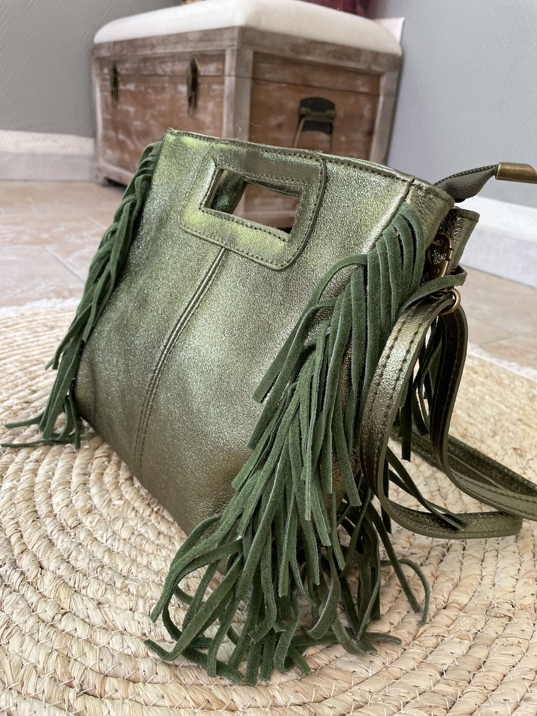 Sac cuir irisé et franges bohème (8)