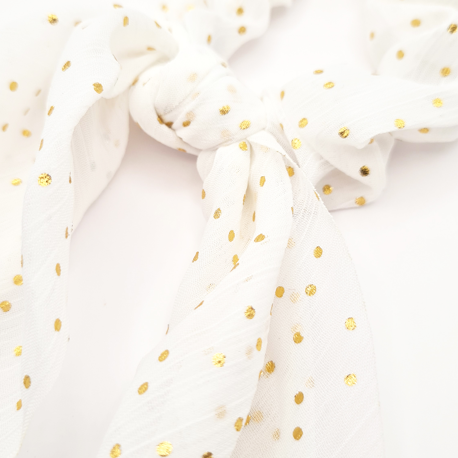 foulchie-scrunchie-blanc-pois-dore-accessoire-mode-femme-olympe-bijoux-acier-inoxydable-bagues-colliers-bracelets-boucles-d-oreilles-creoles2
