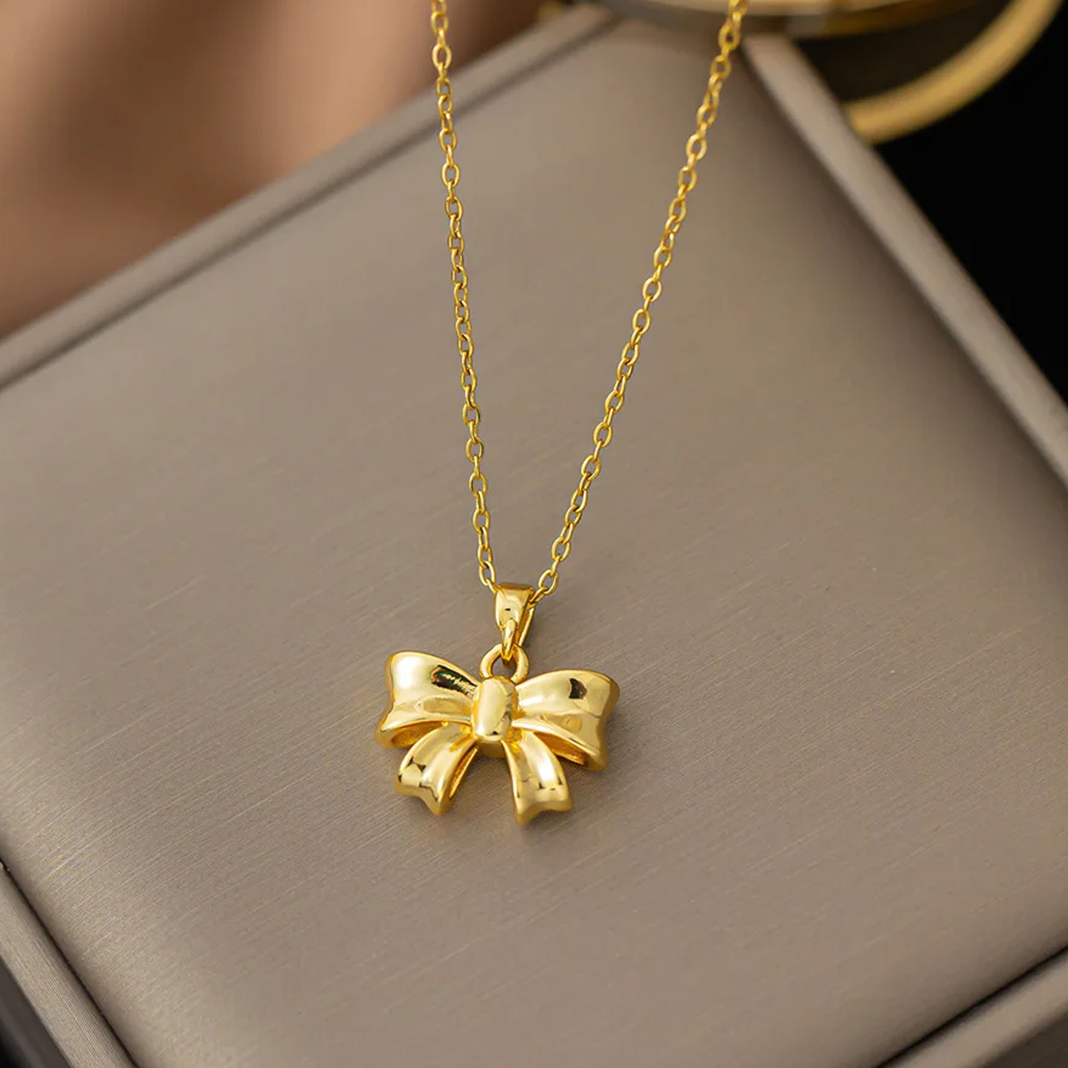collier-noeud-bow-rosette-olympe-bijoux-acier-inoxydable-bagues-bracelets-colliers-boucles-d-oreilles-creoles-broches4