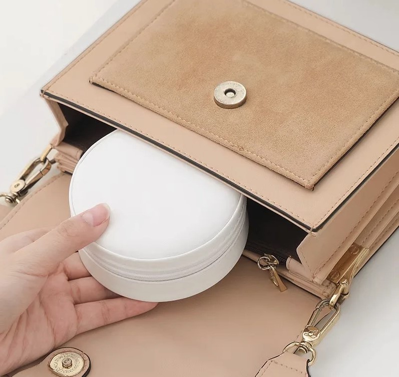 boite-a-bijoux-avec-miroir-blanc-olympe-bijoux-acier-inoxydable-bagues-bracelets-colliers-boucles-d-oreilles-broches