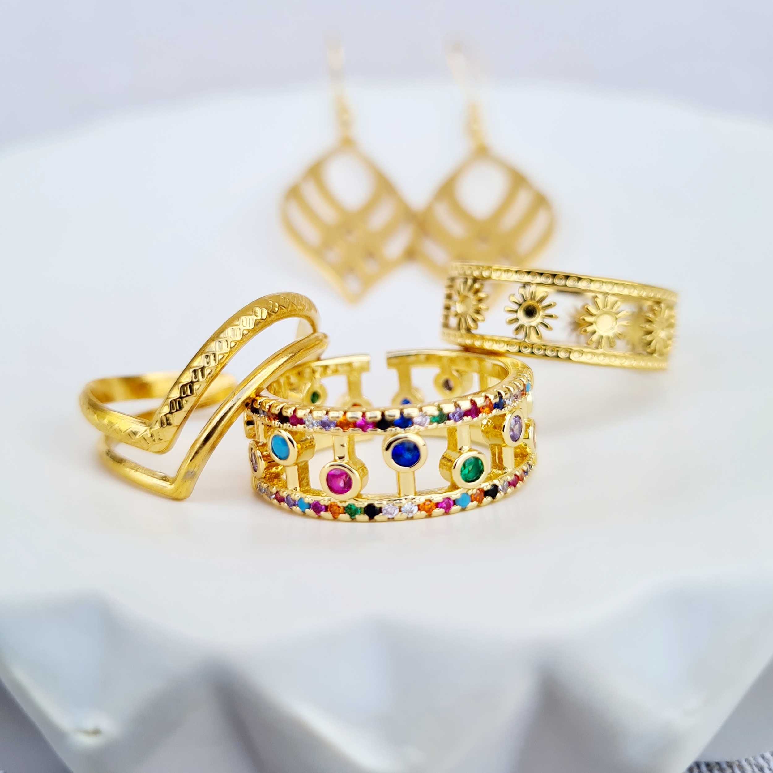 bague-queen-multicolore-olympe-bijoux-zoom-porte-bijoux