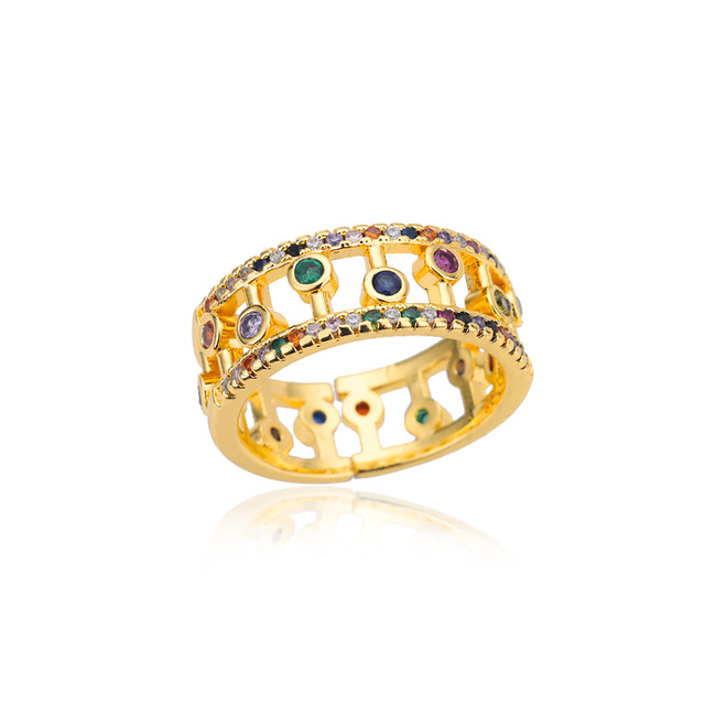 bague-queen-zircon-multicolor-dore-olympe-bijoux-fond-blanc