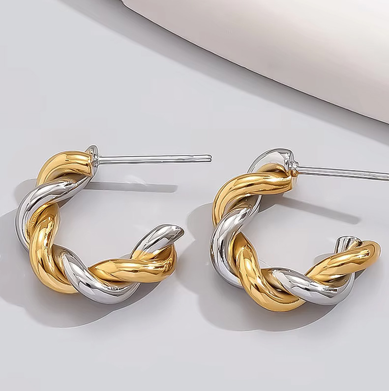Boucles-d-oreilles-creoles-Louison-Acier-inoxydable-2-or-Olympe-bijoux-bagues-braceelts-joncs-colliers-broches6