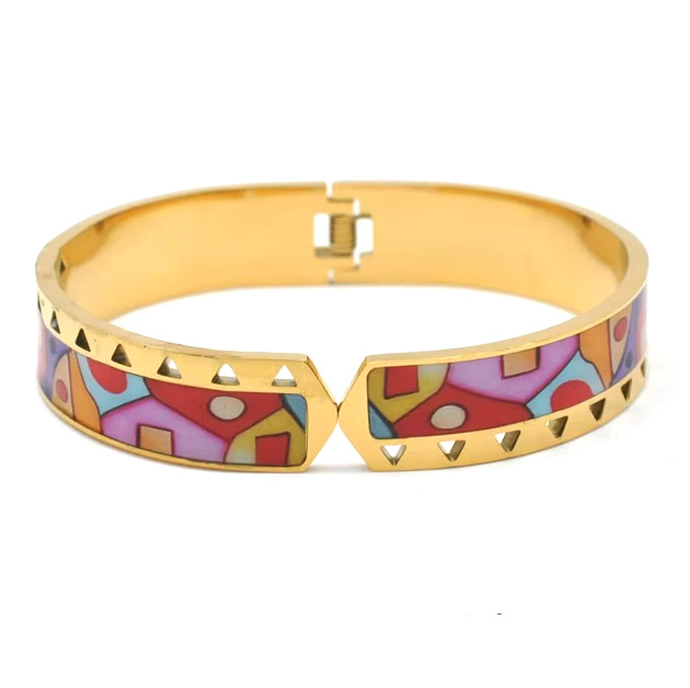Bracelet - Croix Crucifix Allongée - Acier - Couleur Argent - Achat