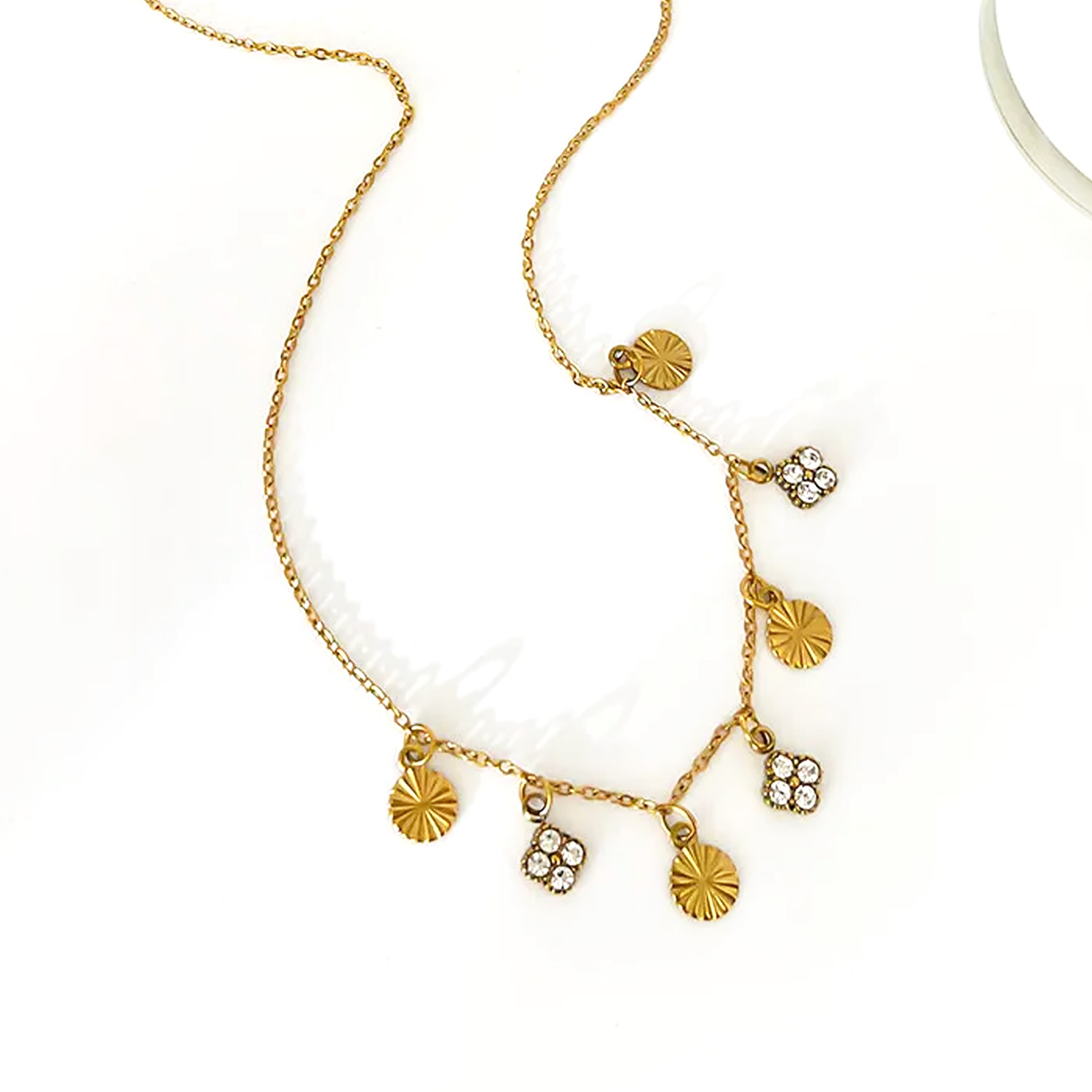 Collier-Loee-acier-inoxydable-Olympe-bijoux-bracelets-joncs-bagues-boucles-d-oreilles-creoles-sautoirs