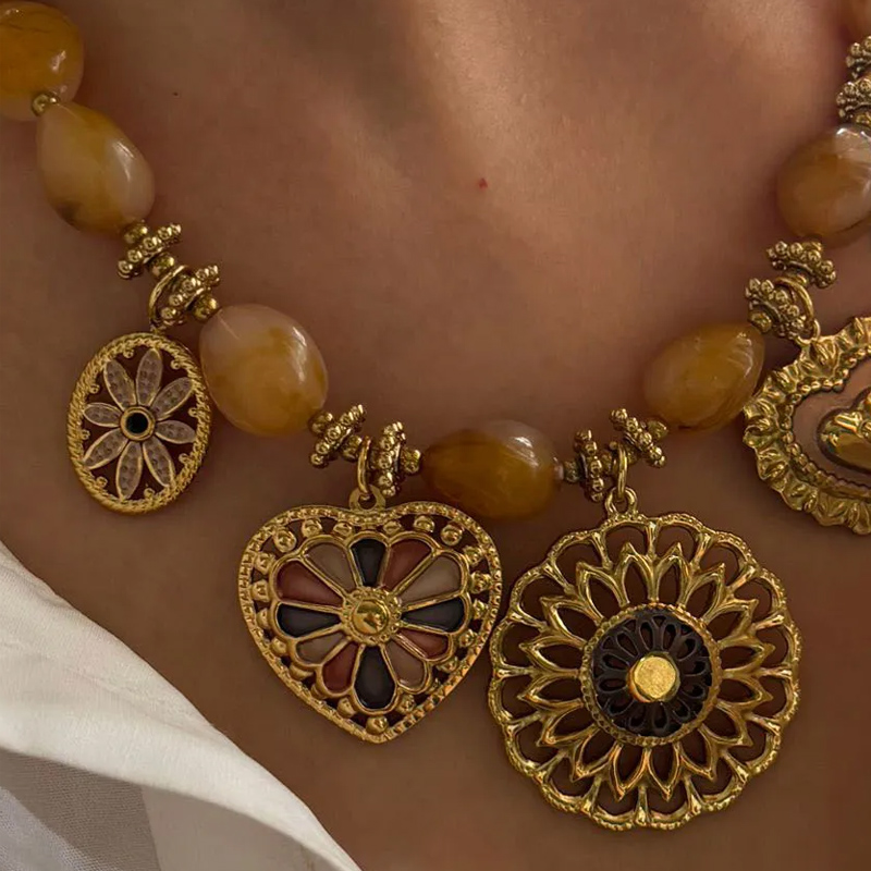 Collier-Amara-Acier-inoxydable-resine-Olympe-bijoux-bracelets-joncs-bagues-boucles-doreilles-3