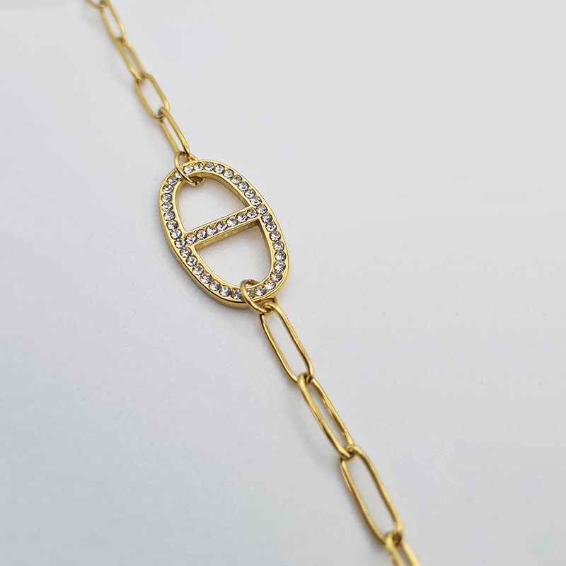 Collier-sautoir-Cyprisse_Acier-inoxydable_Olympe-bijoux_bagues-bracelets-joncs-earcuff-creoles-boucles-d-oreilles-broches5