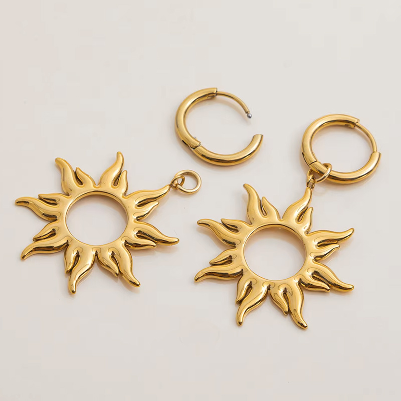 Boucles d oreilles Eos - Acier inoxydable - bijoux fantaisie femme - Olympe bijoux - boucles pendantes - earcuff - creoles- boucles soleil - dormeuses