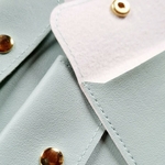 pochette-rangeent-bijoux-similicuir-vert-accessoire-bijoux-olympe-bijoux-acier-inoxydable-bagues-colliers-bracelets-boucles-d-oreilles-creole1