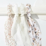 foulchie-scrunchie-blanc-pois-blanc-accessoire-mode-femme-olympe-bijoux-acier-inoxydable-bagues-colliers-bracelets-boucles-d-oreilles-creoles3