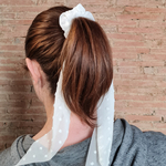 foulchie-scrunchie-blanc-pois-blanc-accessoire-mode-femme-olympe-bijoux-acier-inoxydable-bagues-colliers-bracelets-boucles-d-oreilles-creoles8