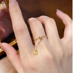 bague-chaine-noire-acier-inoxydable-dore-olympe-bijoux-femme-attache-arriere