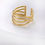 bague-lignes-geometriques-olympe-bijoux-fond-presentoir